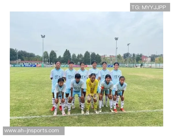 冰岛U19女足迎战德国U19女足争夺欧洲青年锦标赛荣誉