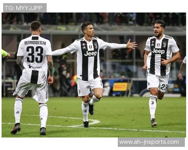 那不勒斯与尤文图斯上半场较量结果揭晓精彩瞬间回顾